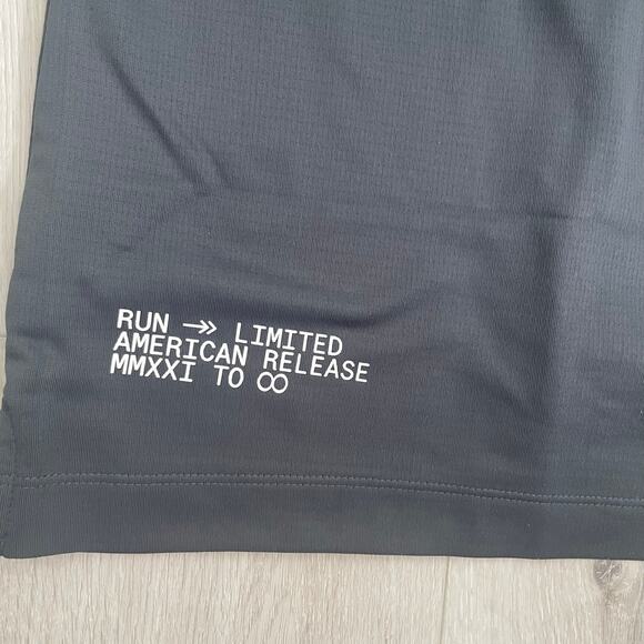 Nike RUN Women’s Polo Shirt Size XXLarge Gray NWT - Picture 3 of 11